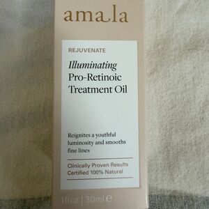 Amala Illuminating Pro-Retinoic Treatment Oil